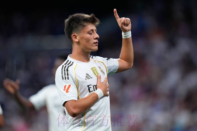 京多安:很遗憾居勒尔选择皇马 他受吕迪格的欣赏 京多安:很遗憾居勒尔选择皇马 他受吕迪格的欣赏